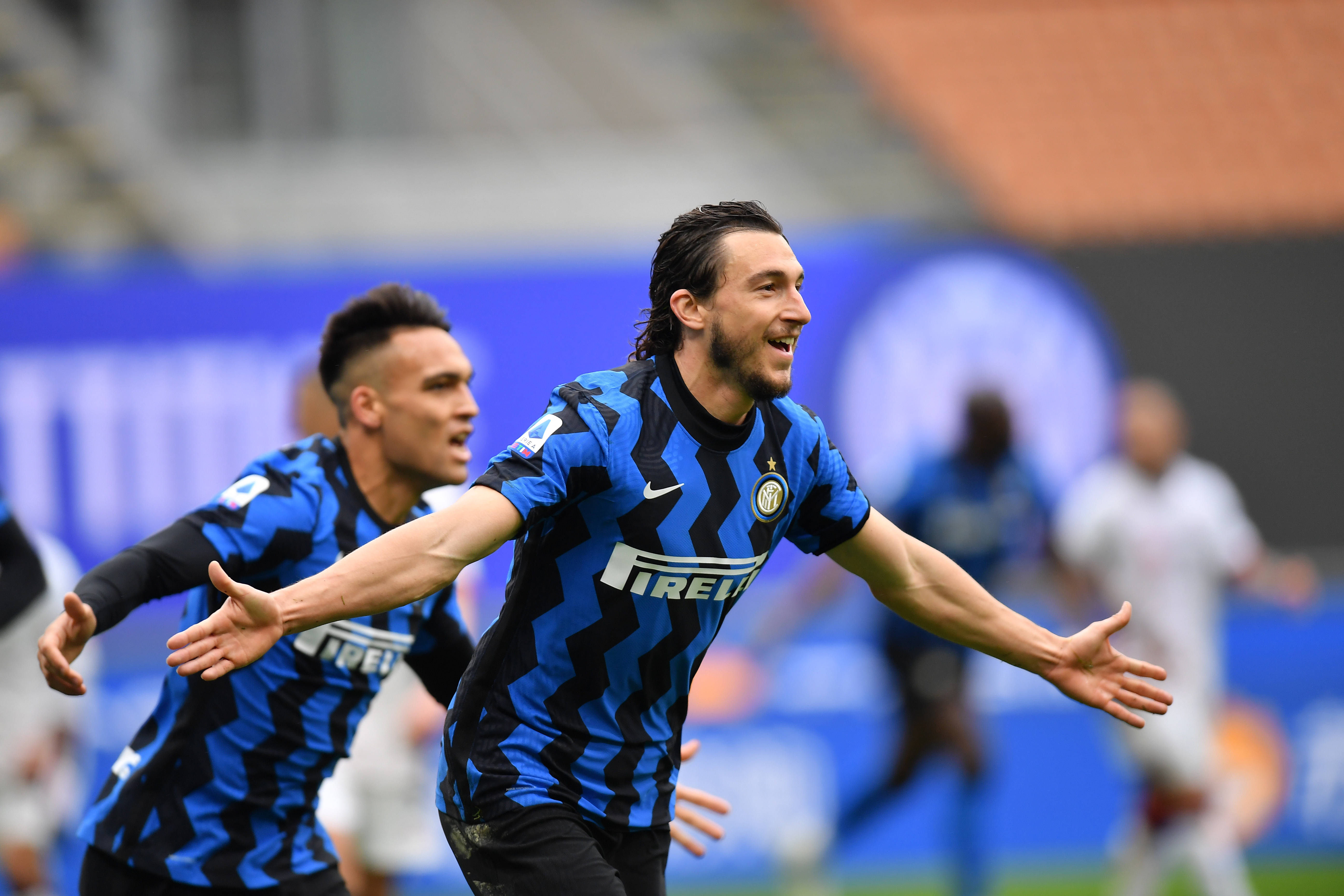 意大利杯半场：巴希奇远射造险，拉齐奥暂0-0AC米兰