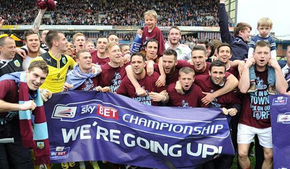 东体：申花像会学习却不会考试的优等生，背负过重的心理负担