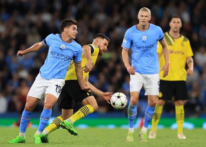 弗里克：佩德里有可能首发；收到消息后我起床看了皇马的集锦