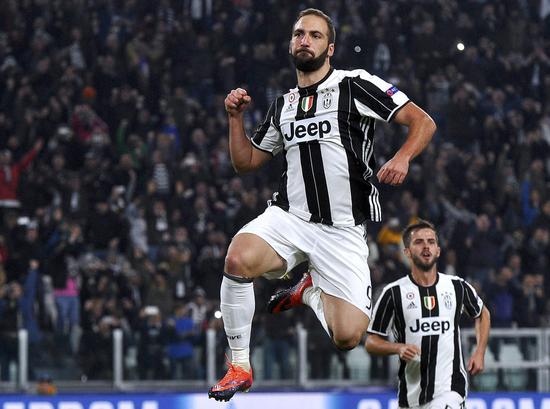 NBA半场：字母哥19分8篮板，雄鹿56-53领先步行者