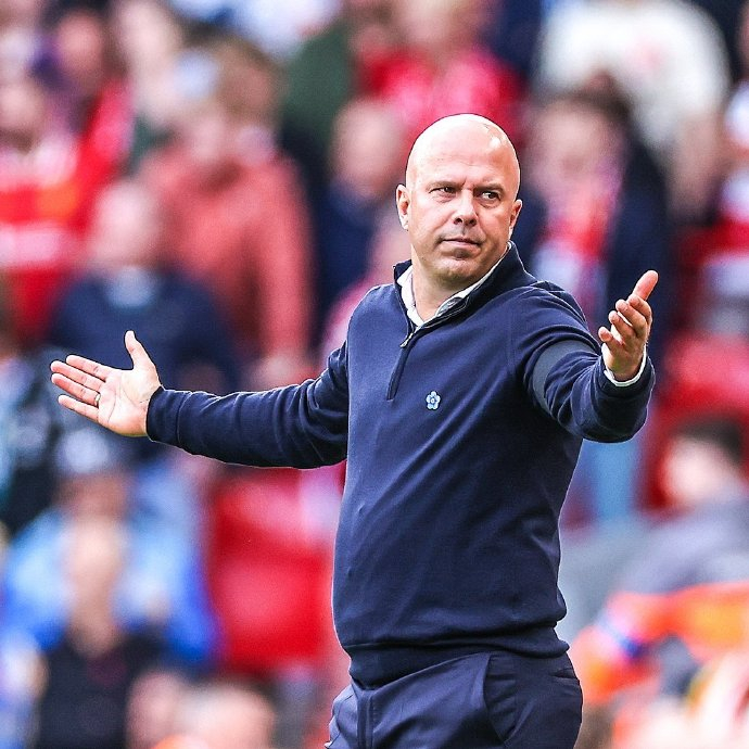 内马尔火线复出传射建功，带领桑托斯3-0赢下保级关键战