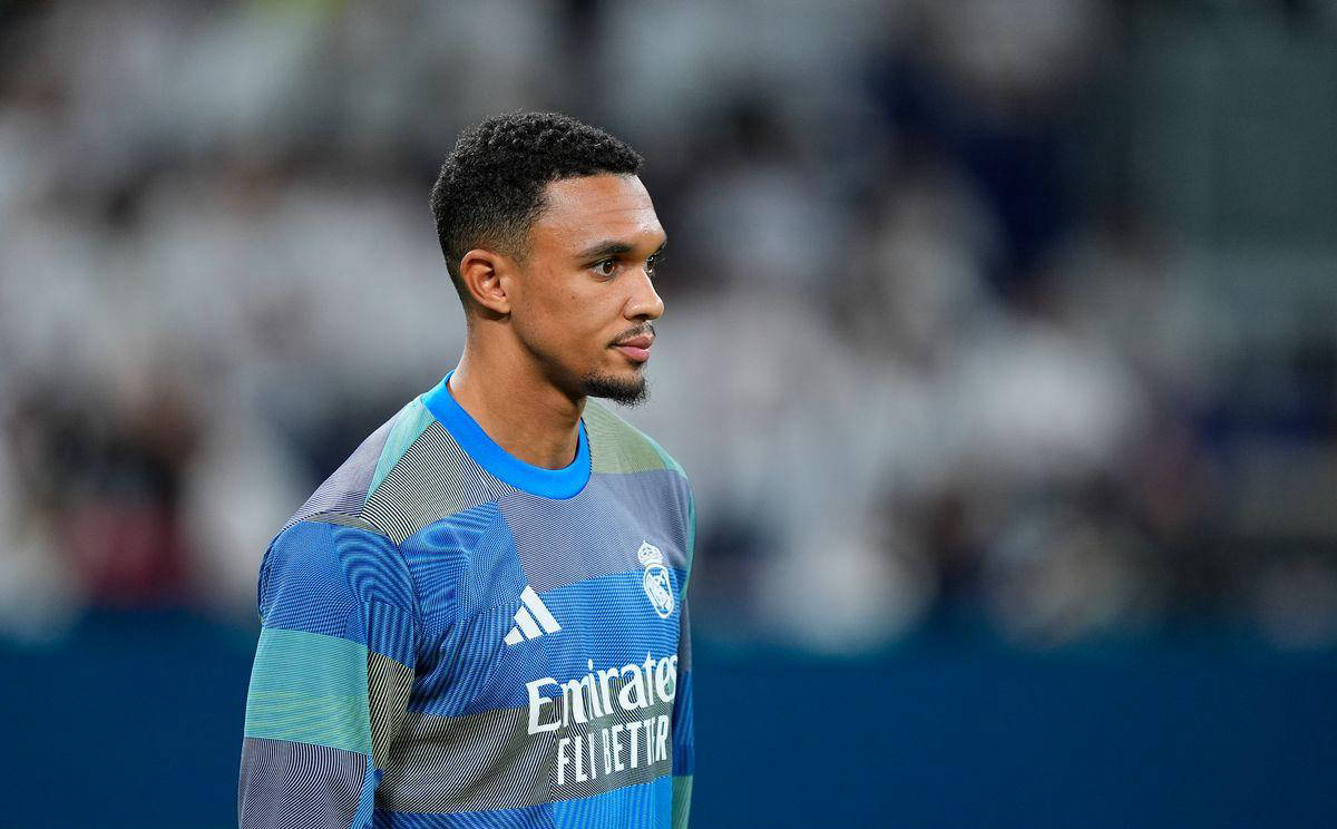 小法：阿森纳是一支防守非常出色的球队，他们补强得很好